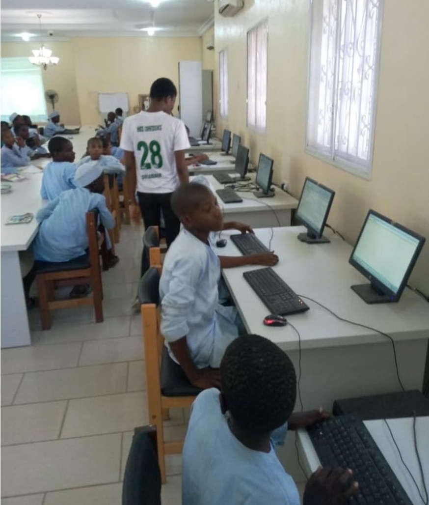 Youth Science Edutainment & Vocational Technology Mentorship photo 3