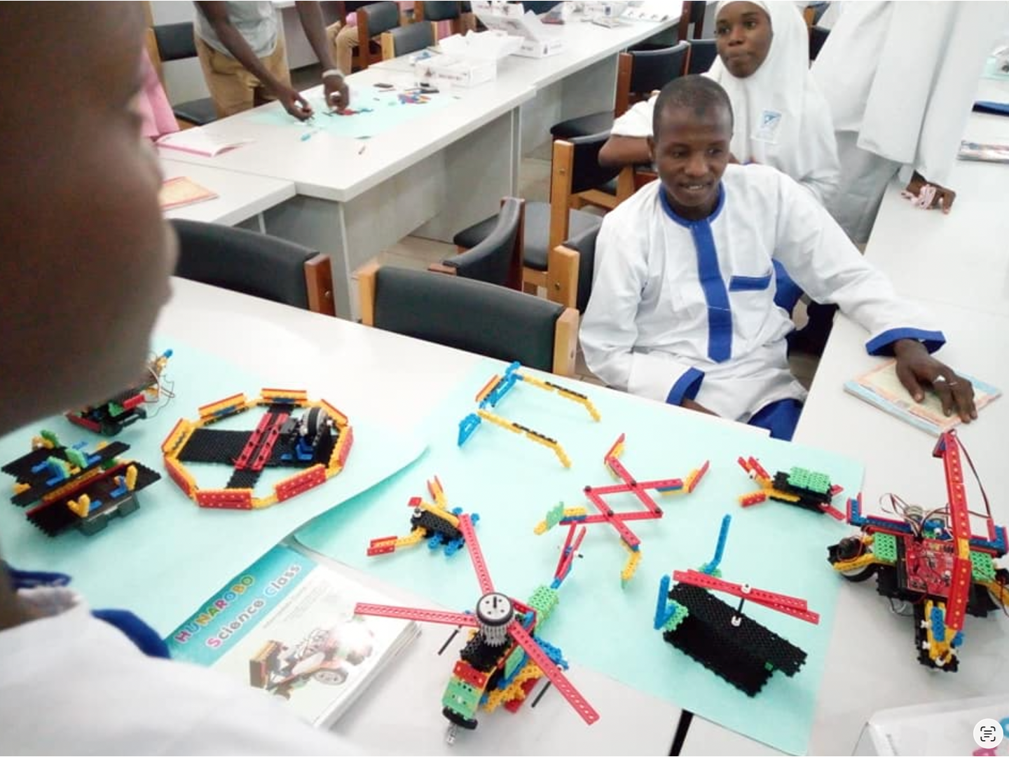 Youth Science Edutainment & Vocational Technology Mentorship photo 4